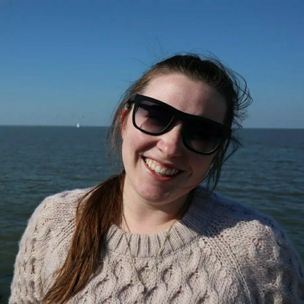Meet your Posher, Emily